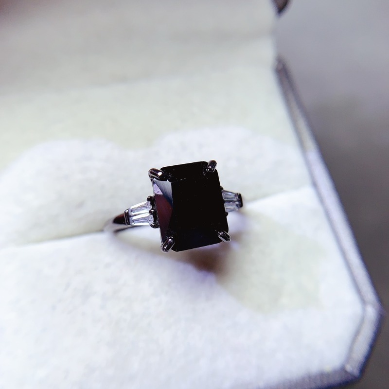 Natuurlijke rechthoek zwarte s - Jewelry Making University recensie en prijs